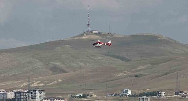 Ambulans helikopter kalp hastası için havalandı