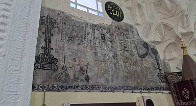 Anadolu topraklarının ilk Kabe minyatürü 752 yaşındaki bu camide