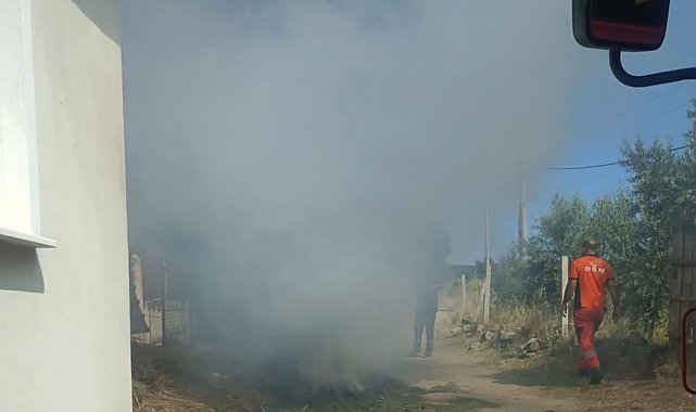 Anız ateşi felakete dönüşmeden söndürüldü