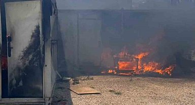 Antakya'da konteyner yangını
