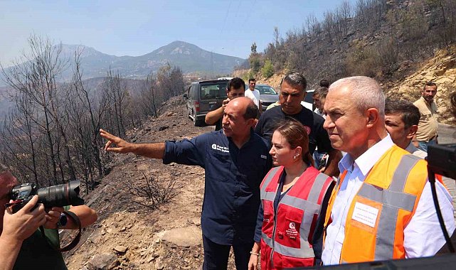 Antalya Büyükşehir Belediyesi Başkan Vekili Özdemir: "Ekipler yangının etrafını yüzde 80 oranında çevirdi"