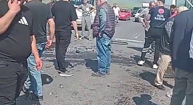 Ardahan'da otomobiller çarpıştı: 6 yaralı