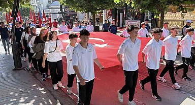 Atatürk'ün Bolu'ya gelişinin 92'nci yıl dönümü törenle kutlandı
