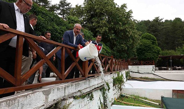 Ayazma Deresi'ne 50 bin kırmızı benekli alabalık yavrusunu bırakıldı