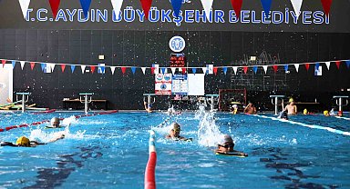 Aydın Büyükşehir'in yaz dönemi yüzme kurslarına yoğun ilgi