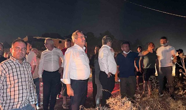 Ayvalık Belediye Başkanı Mesut Ergin: "Yangınla mücadele aralıksız sürüyor"