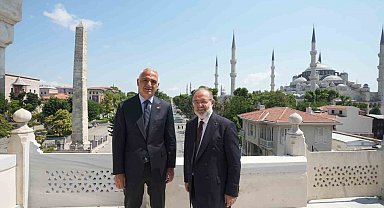 Bakan Ersoy: "Medeniyet birikimimizi ilimle buluşturan çalışmaları memnuniyetle takip ediyoruz"