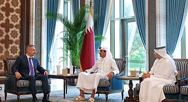 Bakan Fidan, Katar Emiri Al Thani ile bir araya geldi