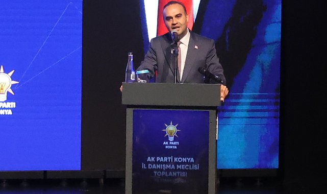 Bakan Kacır: "Ay yıldızlı bayrağımızı kendi uzay aracımızla Ay'a ulaştıracağız"