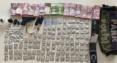 Bakırköy'de otomobilde uyuşturucu düzeneği: 4 şüpheli tutuklandı