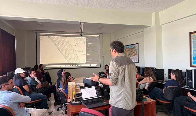 Balıkesir'de İHA destekli haritalama eğitimi hayata geçirildi