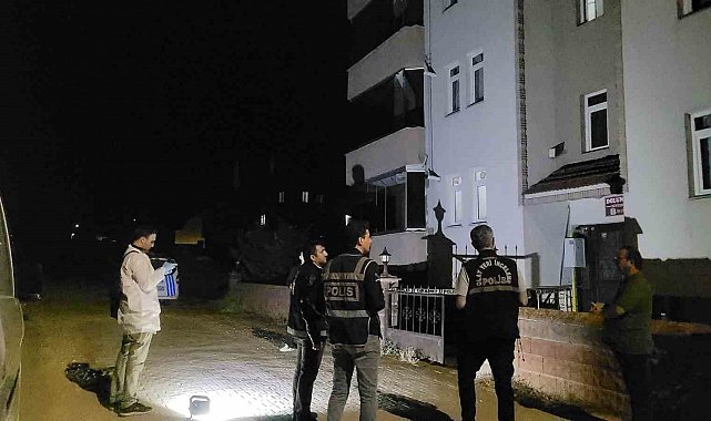 Balkondan düşen yaşlı adam hayatını kaybetti