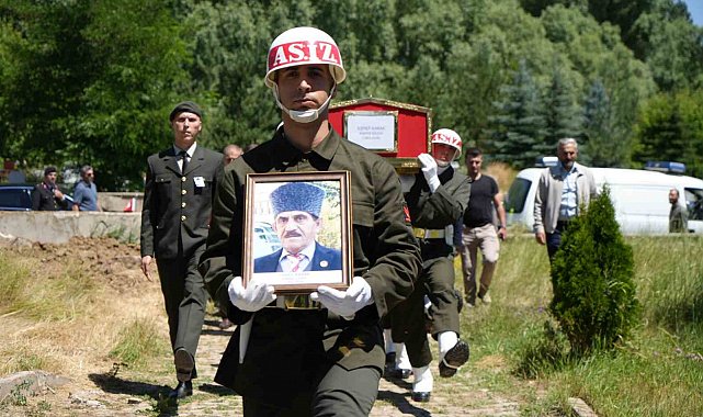 Barış Harekâtı'nın 52'nci yılında Bayburtlu Kıbrıs gazisi toprağa verildi