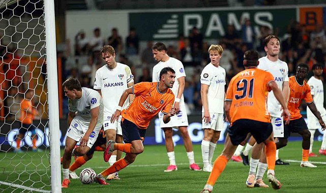 Başakşehir'de sezonun ilk golü Emin Bayram'dan