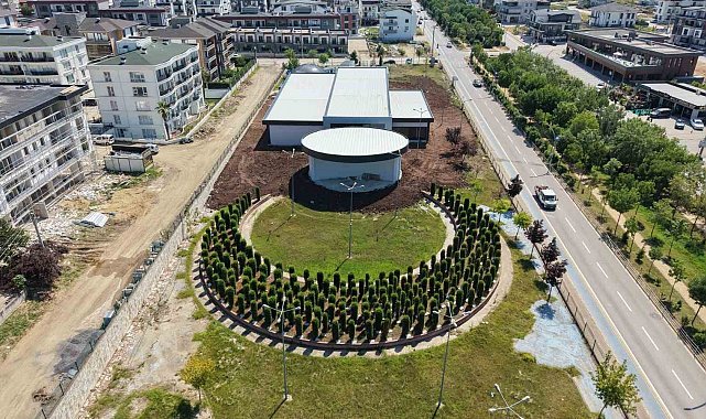 Başiskele'de 15 Temmuz Bilim Merkezi açılış için gün sayıyor
