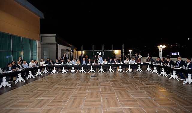 Başkan Büyükkılıç, iş dünyası temsilcileriyle bir araya geldi