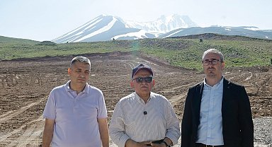 Başkan Büyükkılıç müjdeyi verdi: Erciyes'in Develi Kapısı'na yürüyen bant