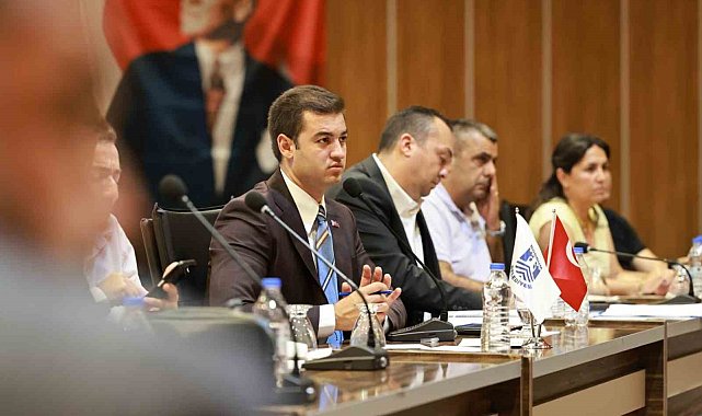 Başkan Mandalinci muhtarlarla bir araya geldi