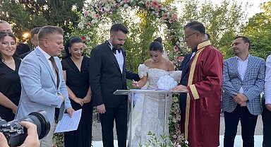 Başkan Öküzcüoğlu'nun en mutlu imzası