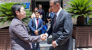 Başkan Tugay'dan Singapur'a İEF ve EXPO 2027 daveti