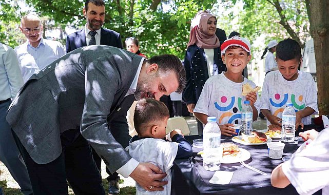 Başkan Vekili Biba'dan hayvanat bahçesi'ne ziyaret