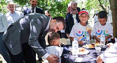 Başkan Vekili Biba'dan hayvanat bahçesi'ne ziyaret