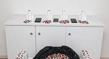 Baskında 25 bin 500 sentetik hap ele geçirildi