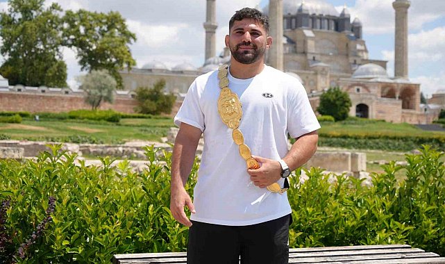 Başpehlivan Erkan Taş: "Hedefim altın kemeri uzun yıllar korumak"