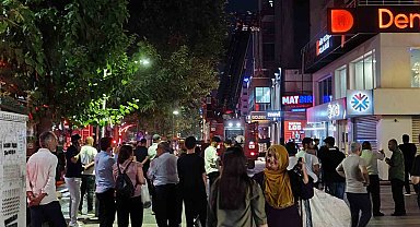 Batman'da plazada çıkan yangın korkuttu
