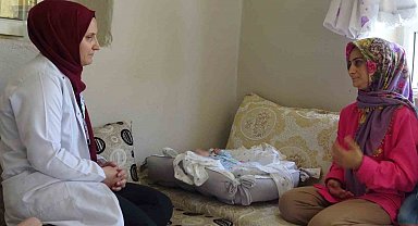 Batman'da sağlık ekiplerinden anlamlı çalışma: Gebe ve lohusalara evde şefkat eli