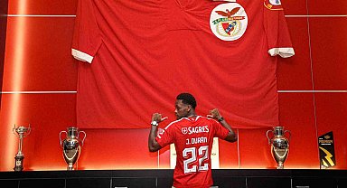 Benfica, Jhon Duran'ı kiralık olarak kadrosuna kattı