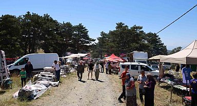 Bengü Yaylası'nda 30. yıl coşkusu: Gurbet ile sıla yeniden buluştu