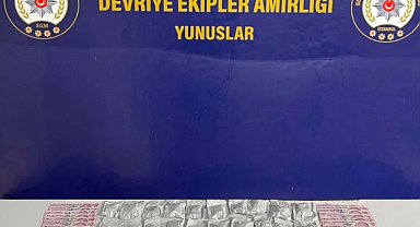 Beşiktaş'ta şüphe üzerine durdurulan araçta çamaşır makinesine gizlenmiş 37 paket esrar ele geçirildi