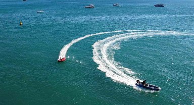 Beykoz'da Su Sporları Festivali Boğaz'da coşku dolu anlara sahne oldu