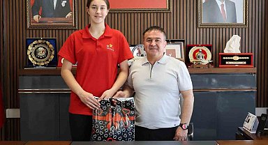 Bilecikli sporcu TVF Spor Lisesi'ni kazandı