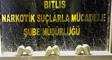 Bitlis'te araçtan 8 kilo 100 gram skunk çıktı