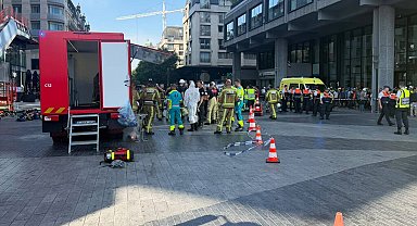 Brüksel'de 15 katlı binada yangın: 2 ölü, 4 kayıp