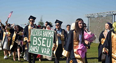 BŞEÜ'de mezuniyet coşkusu