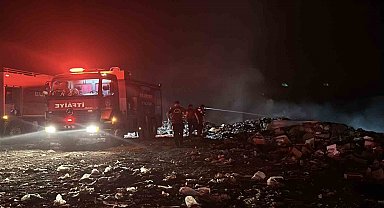 Burdur'da çöp depolama alanında yangın