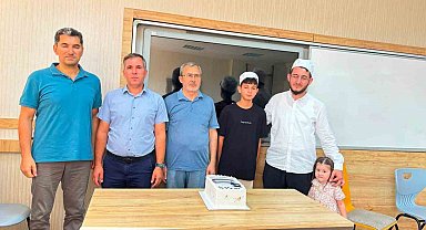 Burhaniye'de İmam Hatip Ortaokulu Kur'an Kursu ilk meyvesini verdi.