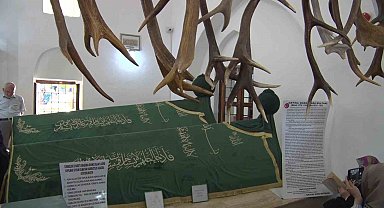 Bursa'da 649 yıllık Geyikli Baba geleneği yaşatıldı