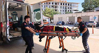 Bursa'da kontrolden çıkan motosiklet dere yatağına uçtu: 1 yaralı