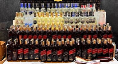 Bursa'da sahte içki operasyonu: 370 şişe sahte içki ve 600 litre etil alkol ele geçirildi