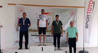 Büyükşehir sporcularından çifte başarı