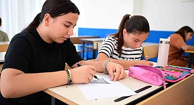 Büyükşehir'den miniklere ücretsiz resim eğitimi