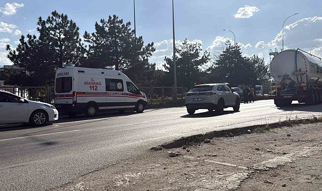 Çevre yolunda otomobilin çarptığı kadın yaralandı