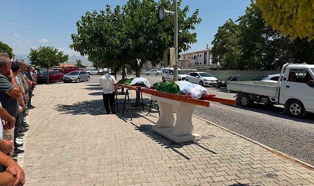 Cinayete kurban giden anne ve kızına acı veda