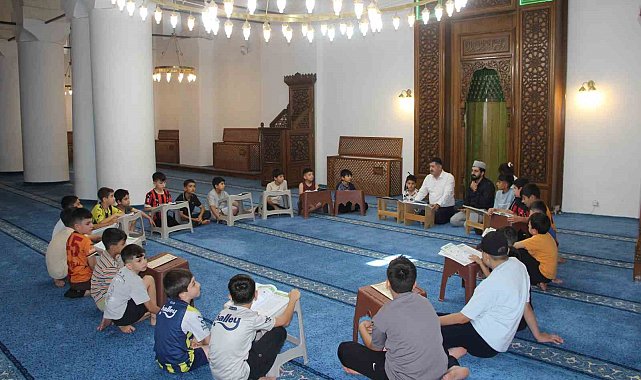 Cizre'de yaz Kur'an kurslarına çocuklardan yoğun ilgi