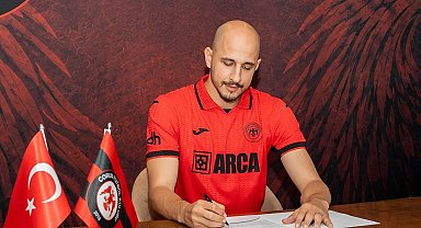 Çorum FK, kaleci Erhan Erentürk'ü renklerine bağladı