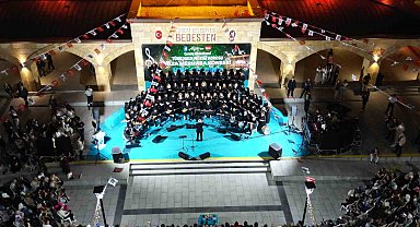 Çorum'da "yaza merhaba" konseri yoğun ilgi gördü